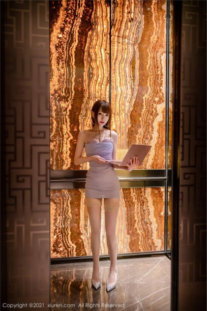 日韩爆乳美熟女