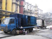 板式蒸發器 清洗現場（出動四臺清洗車）
